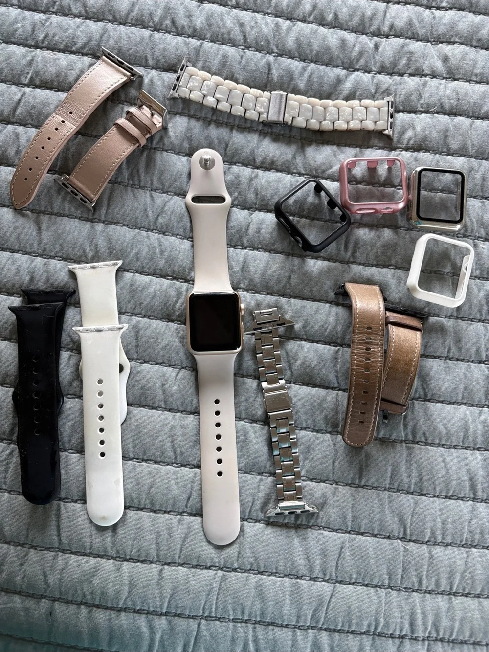 Apple Watch 7000 series rose gold 38 mm